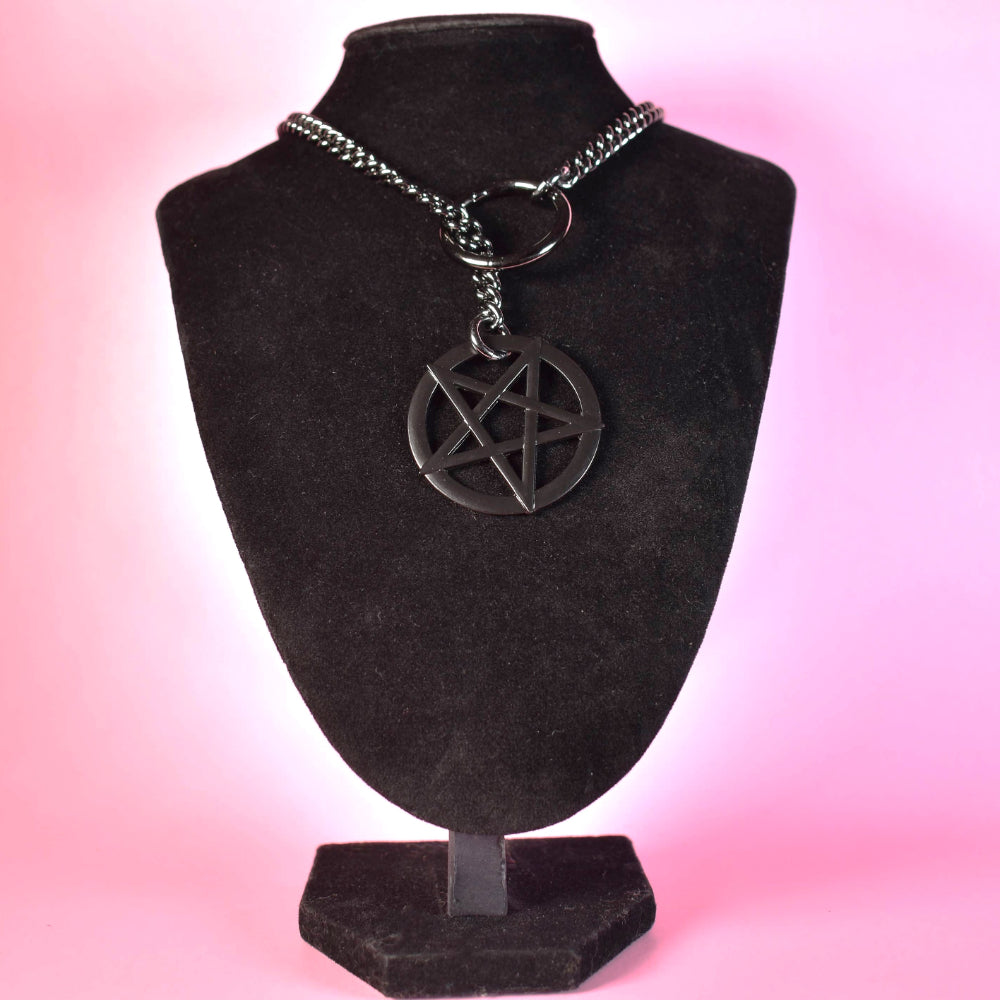 Slip Chain Pentagram Ring