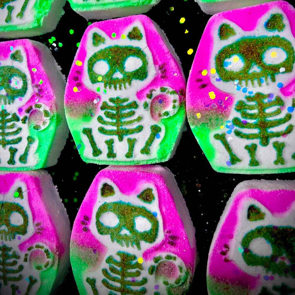 9 lives Bath Bomb