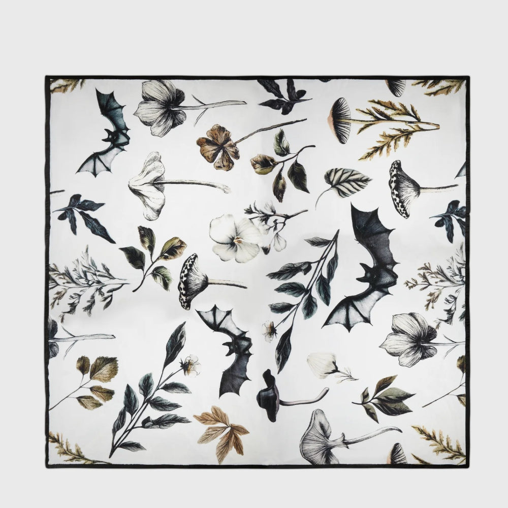 Blackthorn Fleece Blanket