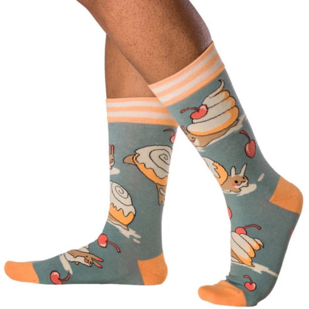 Cinnasnails Crew Socks