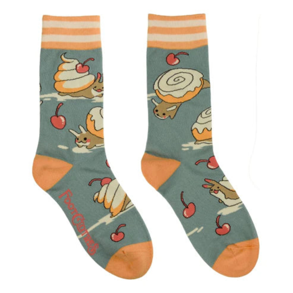Cinnasnails Crew Socks