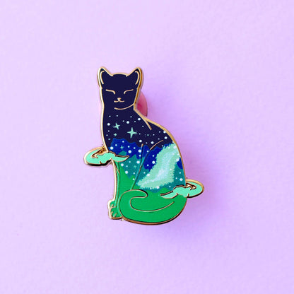 Northern Lights Cat Enamel Pin