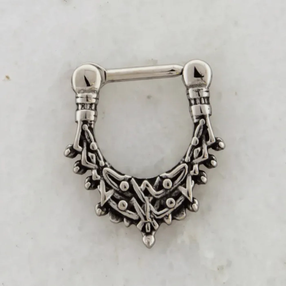 Septum Clicker Steel Engraved