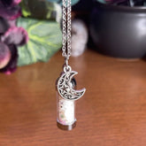Spell Amulet Moondust