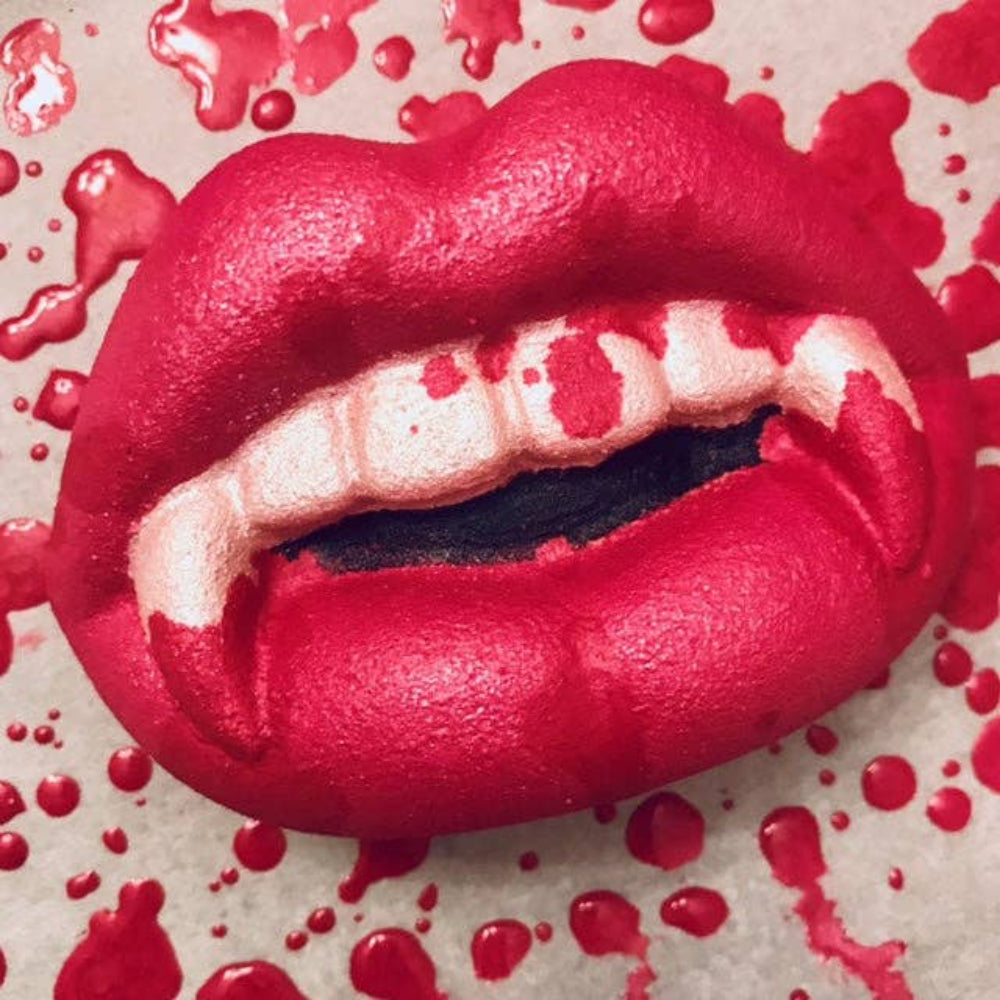 Vamp! Horror Bath Bomb
