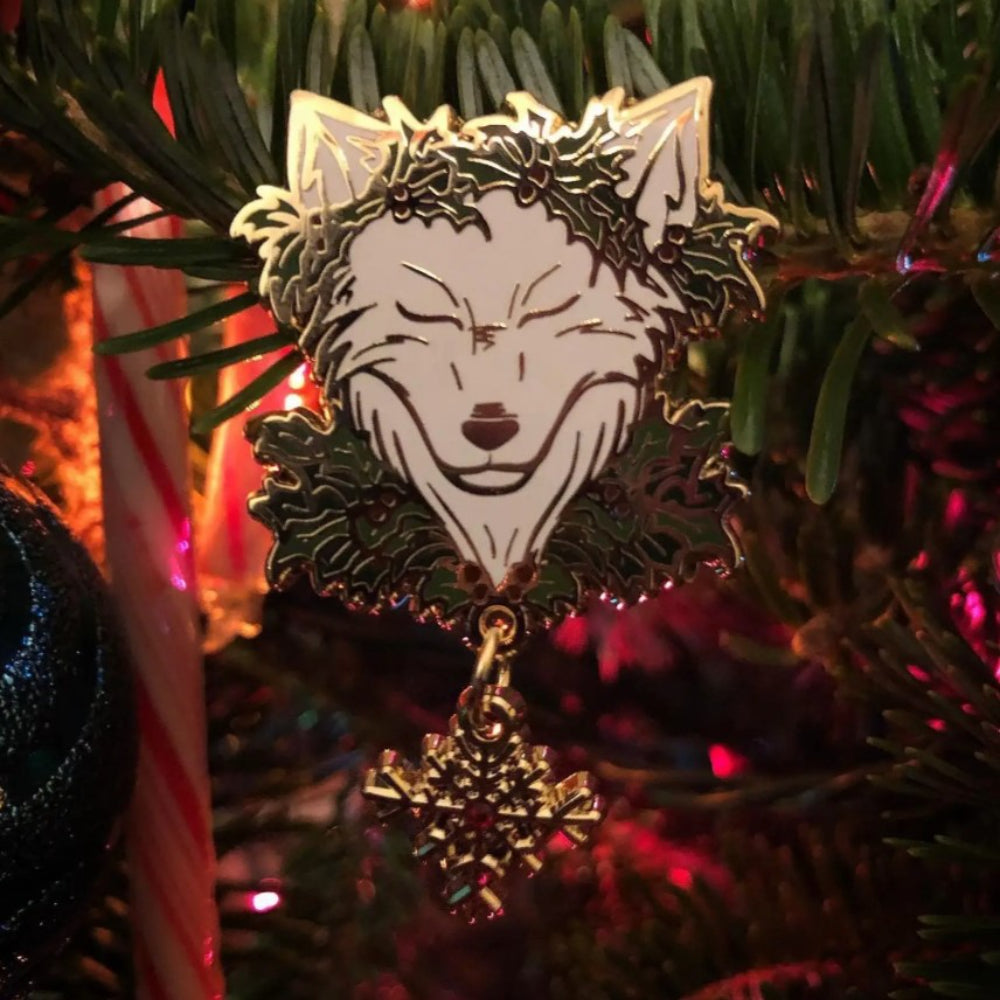 Yule Wolf Enamel Pin